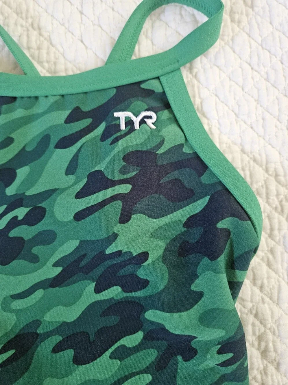 TYR Girls Green Camouflage Athletic One-Piece Swimsuit Sz 22